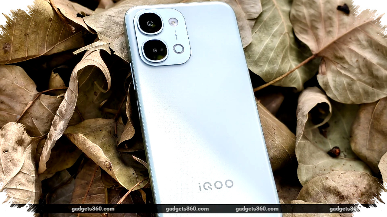 iQOO Z11x 5G Hadir Dengan Baterai Raksasa 7.200mAh, Diskon Perdana Mulai Tantang Rival!