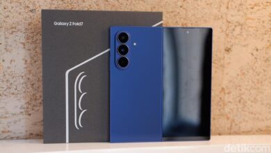 Harga Samsung Galaxy Z Fold7 April 2026, Resmi Stagnan, Marketplace Justru Turun Tajam?